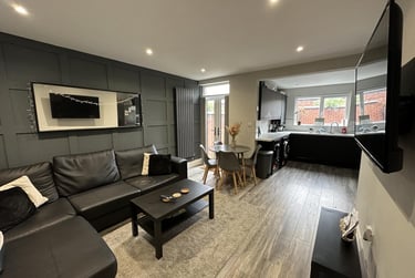 4 bed flat, East Grove, Ardwick, Manchester, M130AX - Image 3